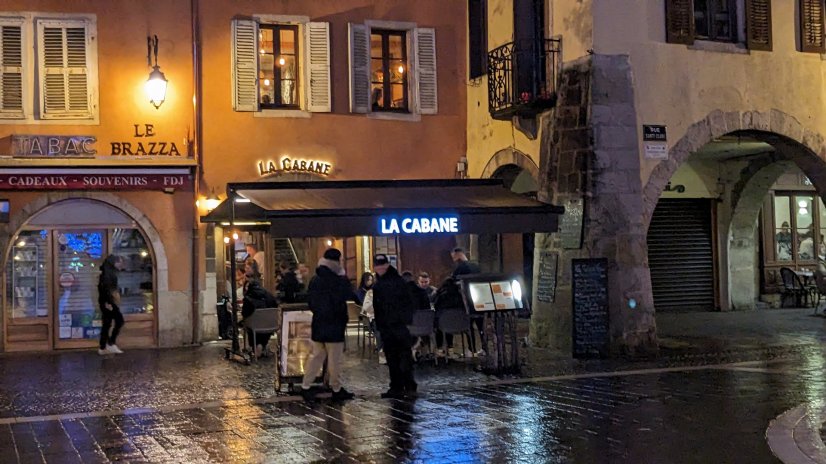 1900 blog pagina blok element la cabane devanture 826x826