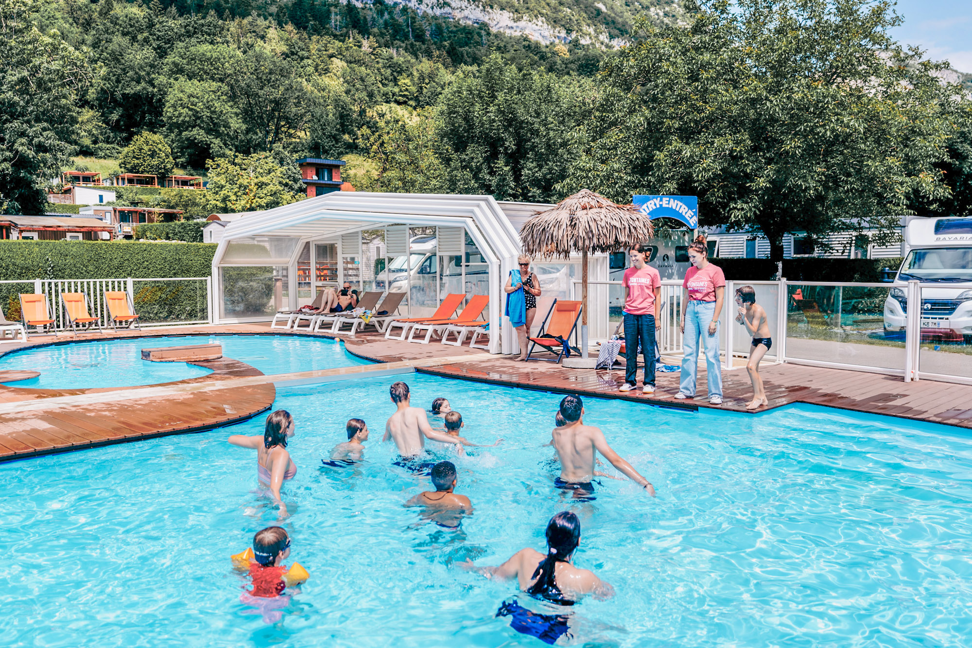 activite piscine camping en haute savoie