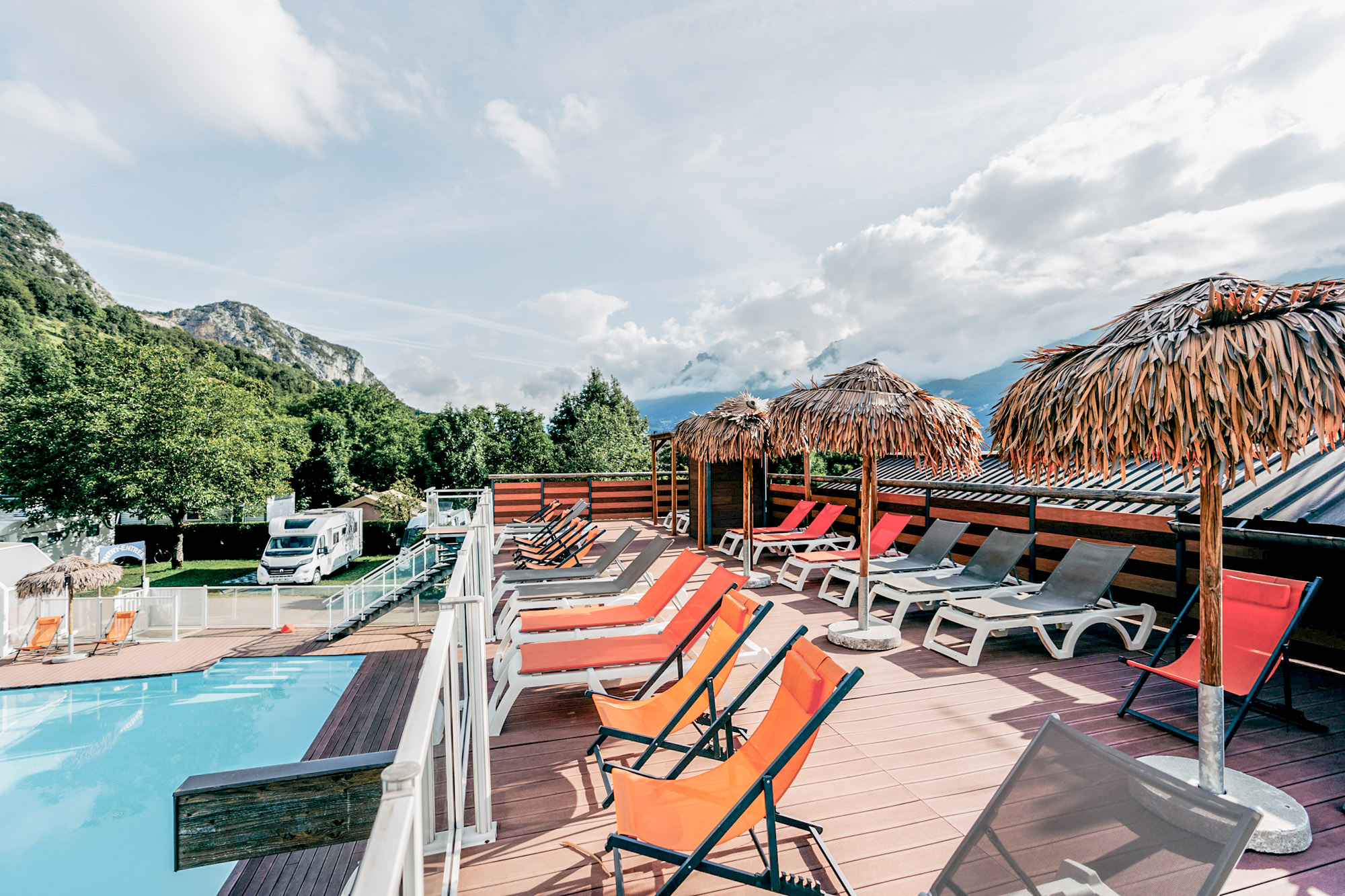 detente transat vue alpes camping lac annecy