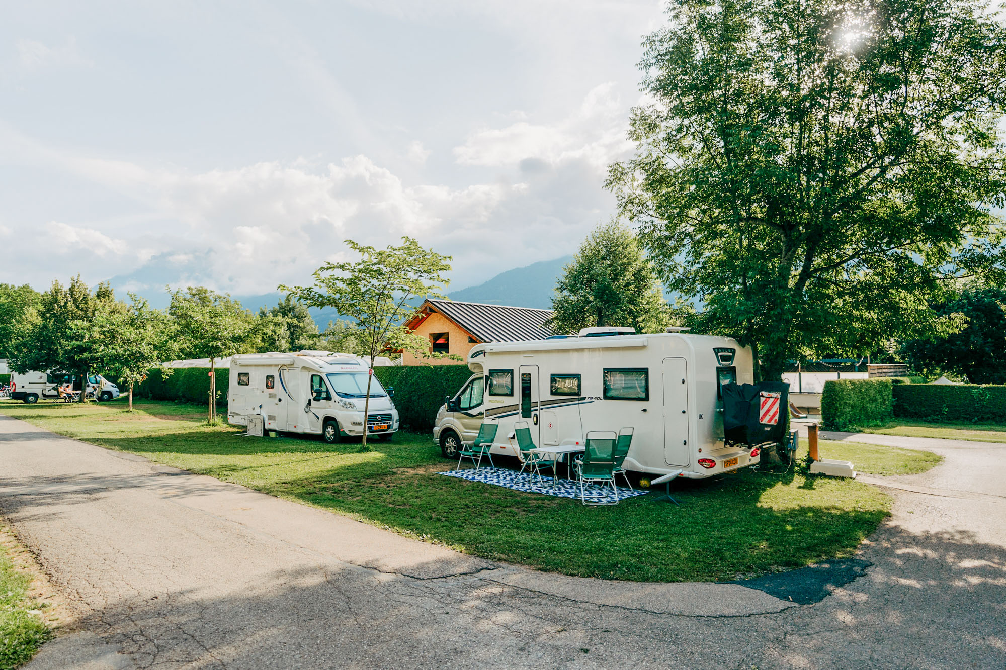emplacement camping car lac annecy
