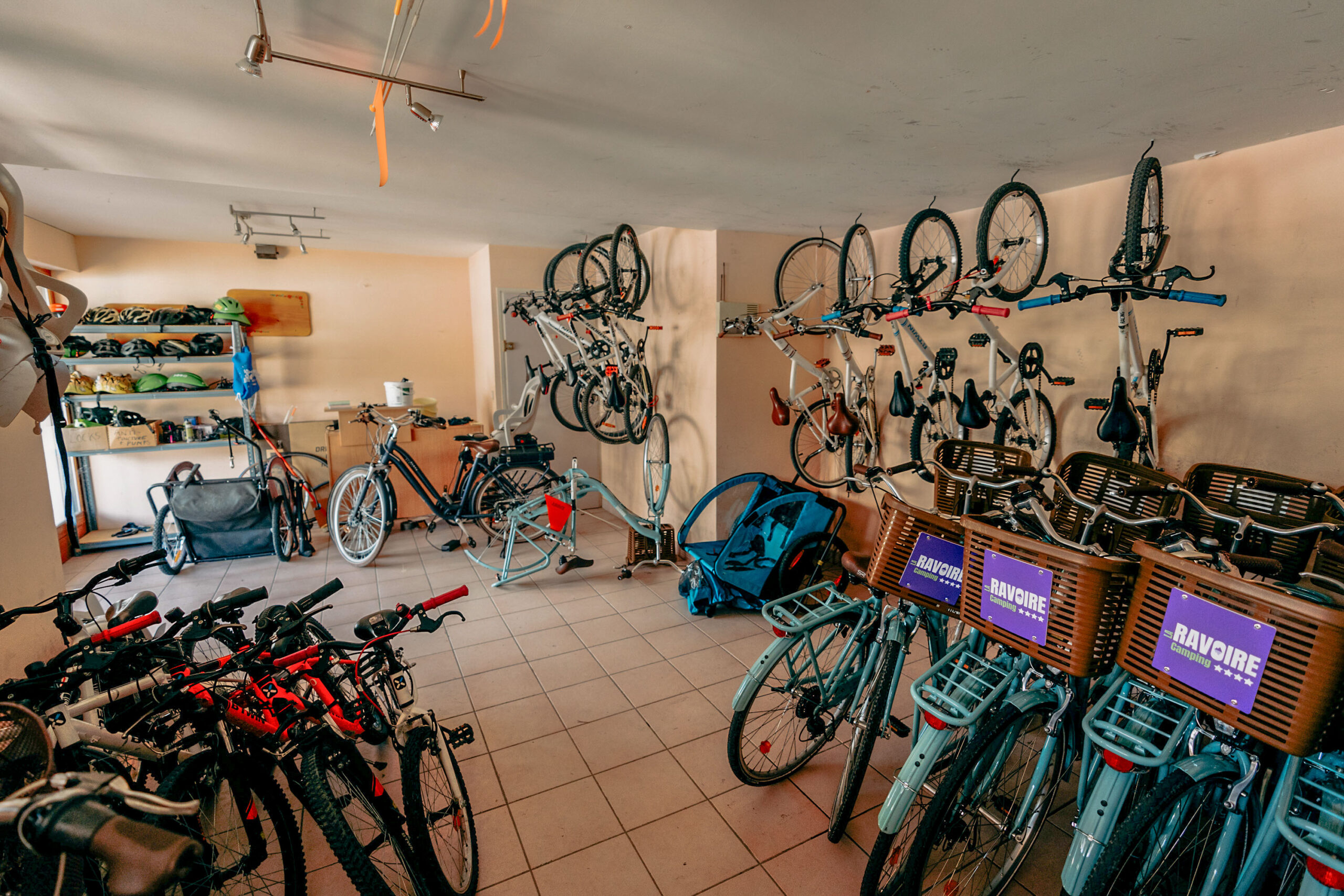 bike rentals for trips in the Alps at La Ravoire campsite