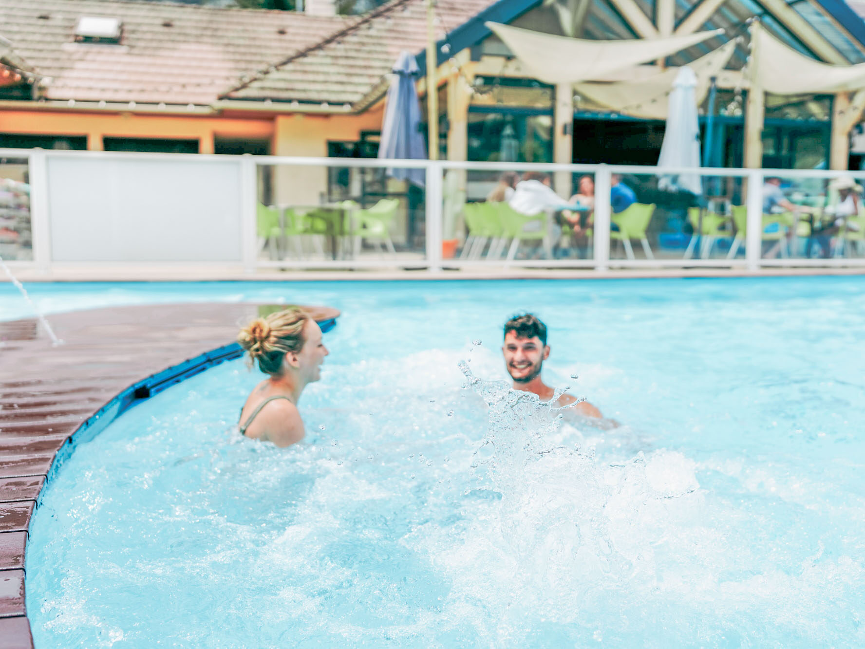 piscine camping lo velajo lathuile