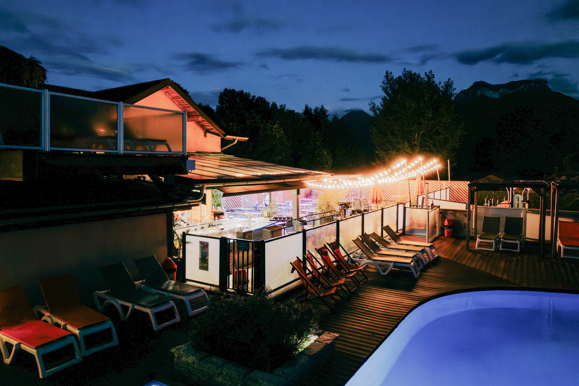terrasse soiree vacances camping les fontaines
