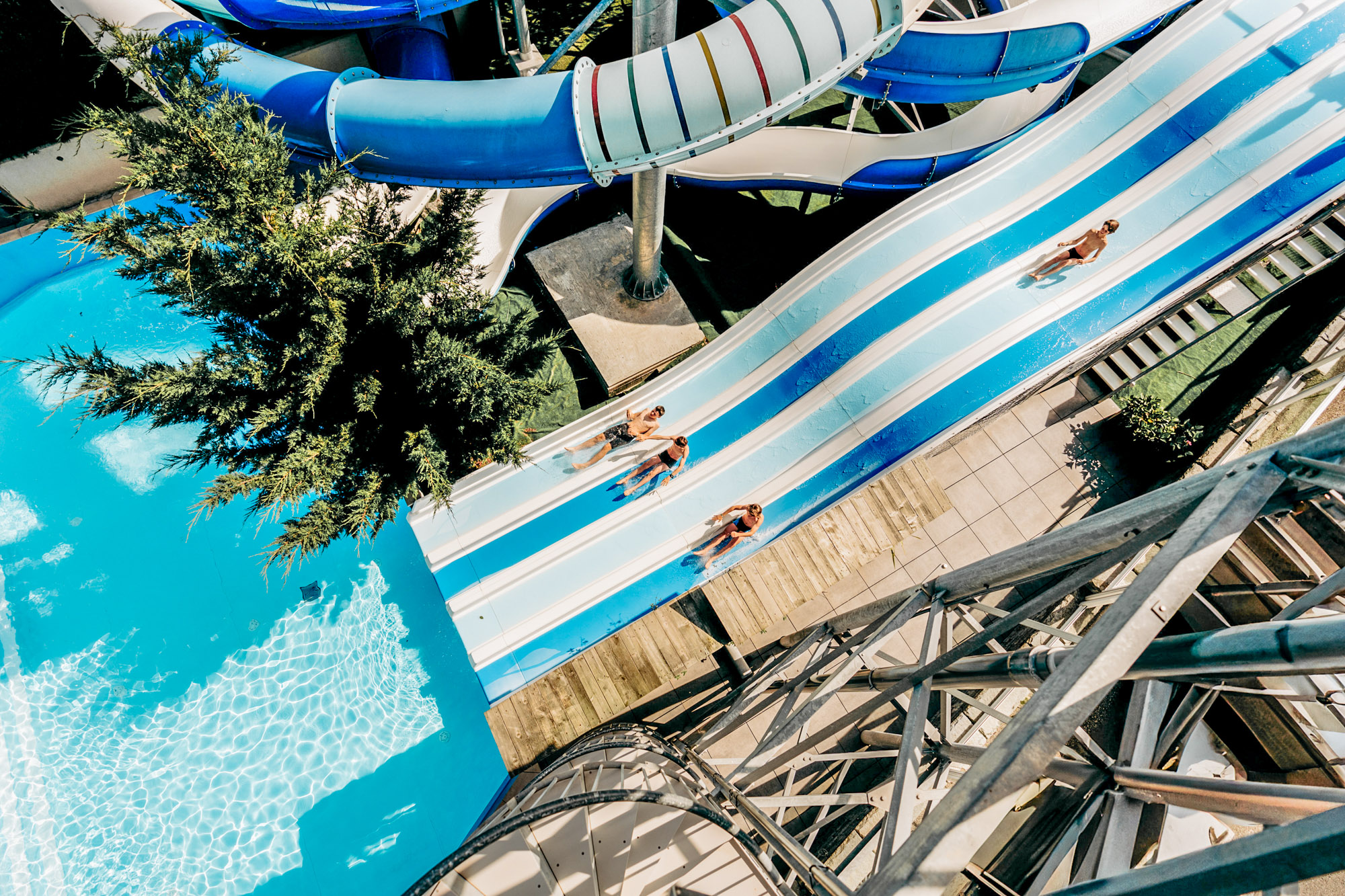 toboggan geant parc aquatique camping les fontaines