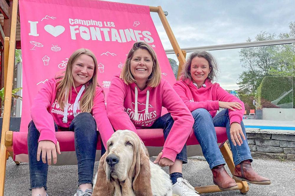 famille equipe les fontaines camping annecy