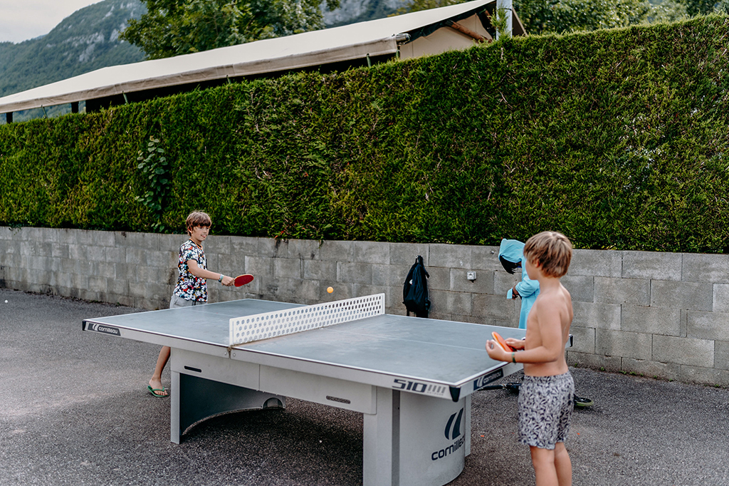 table ping pong les fontaines